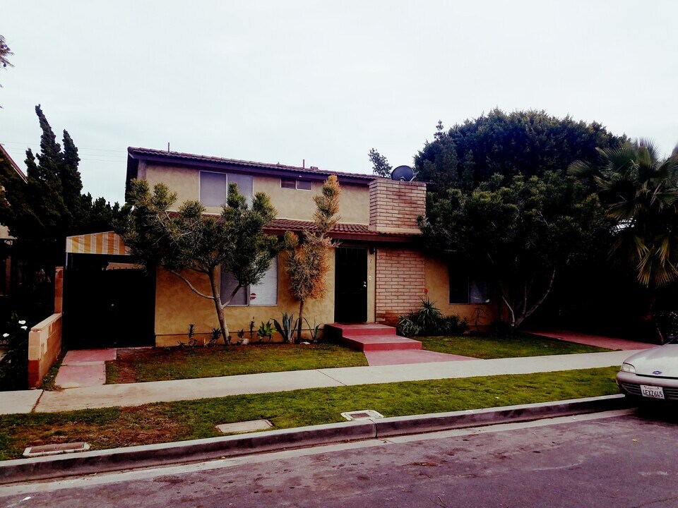 768 Freeman Ave in Long Beach, CA - Building Photo