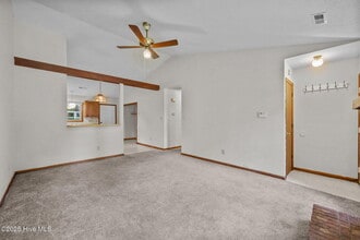 204 Corey Ct in Jacksonville, NC - Building Photo - Building Photo