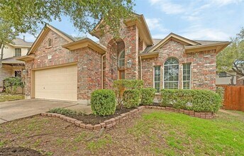 10104 Hibiscus Cove in Austin, TX - Building Photo - Building Photo