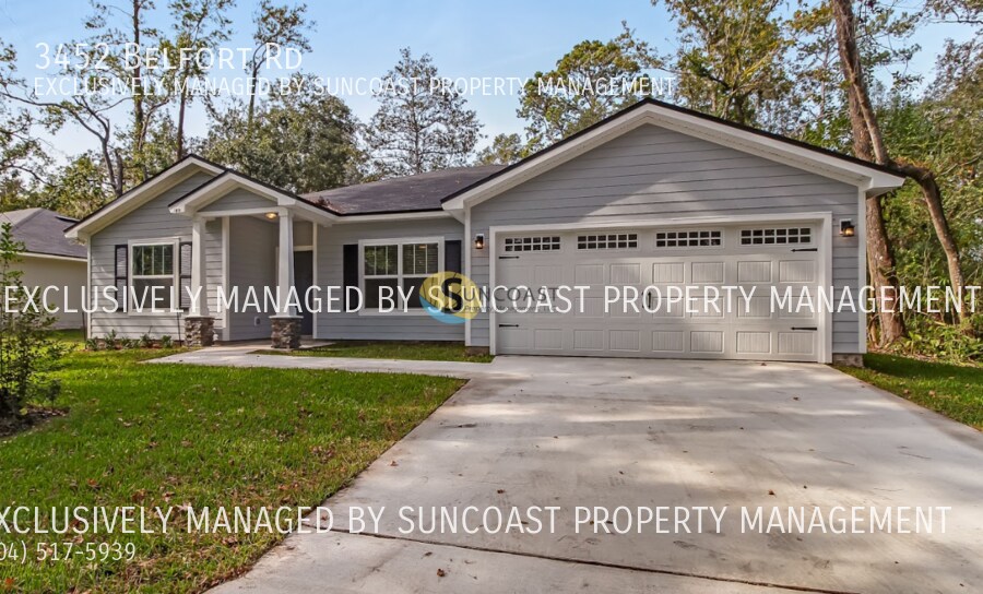 3452 Belfort Rd in Jacksonville, FL - Building Photo