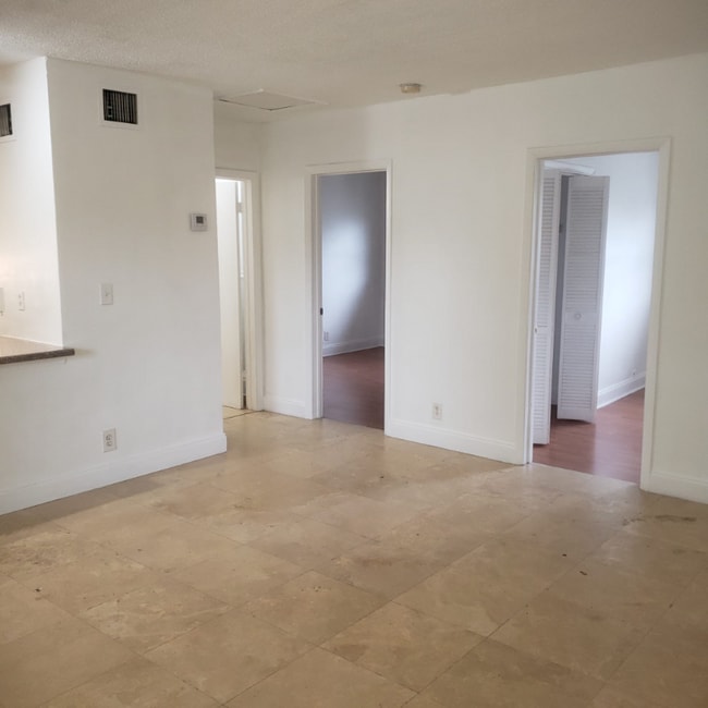 1429 SW 9th St in Fort Lauderdale, FL - Foto de edificio - Building Photo