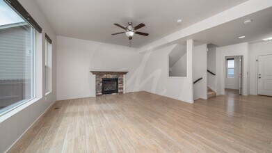 10825 Fossil Dust Dr in Colorado Springs, CO - Building Photo - Building Photo