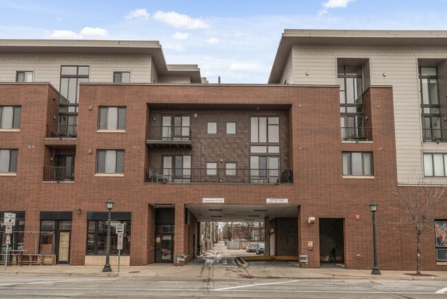 property at 10 E 26th St