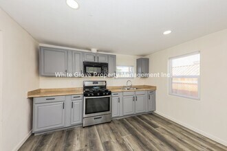 7585 Knott Ave in Buena Park, CA - Building Photo - Building Photo