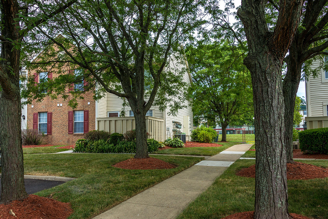 The Village at Appian Way in Gahanna, OH - Building Photo