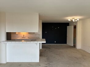 1600 Ardmore Ave, Unit 1600 Ardmore Avenue in Hermosa Beach, CA - Foto de edificio - Building Photo