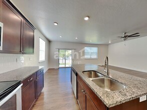 2997 E S Village Dr in Layton, UT - Building Photo - Building Photo