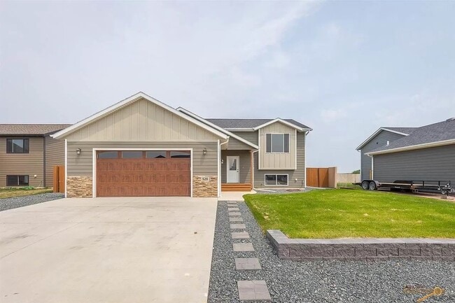 property at 528 Bull Run Dr