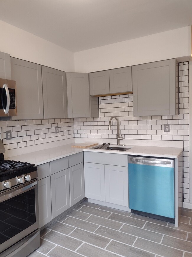 36 Fleet St in Jersey City, NJ - Building Photo - Building Photo