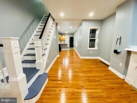 1704 N Sydenham St in Philadelphia, PA - Building Photo