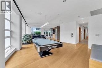 1289 Hornby St in Vancouver, BC - Building Photo - Building Photo