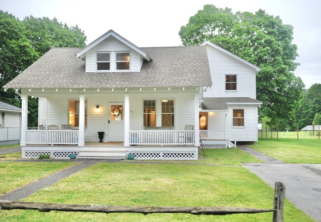 property at 38 Thompson St