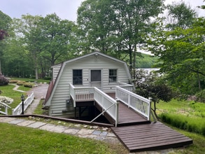 322 E Boyds Rd in Carmel, NY - Foto de edificio - Building Photo