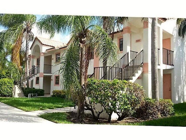 320 Norwood Terrace-Unit -N-113 in Boca Raton, FL - Building Photo - Building Photo