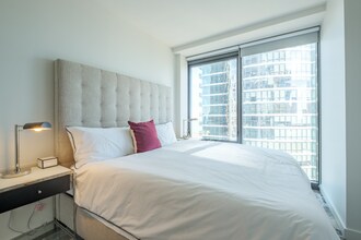 1243 S Michigan Ave in Chicago, IL - Building Photo - Building Photo