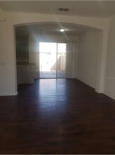 2030 Island Walk Dr in Orlando, FL - Building Photo - Building Photo