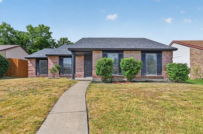 property at 517 Willow Oak Dr