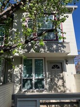 984 Belmont Terrace in Sunnyvale, CA - Foto de edificio - Building Photo