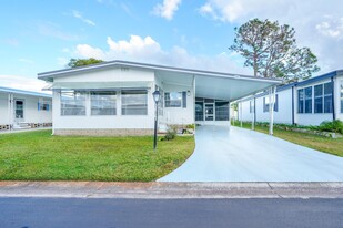 1401 W Highway 50 in Clermont, FL - Building Photo