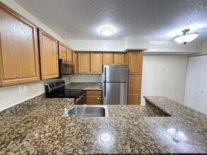 811 Lyons Rd in Coconut Creek, FL - Building Photo - Building Photo