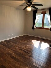 923 Sagamore Dr in Schaumburg, IL - Building Photo - Building Photo