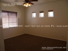 1225 N 36th St-Unit -#2119 in Phoenix, AZ - Foto de edificio - Building Photo