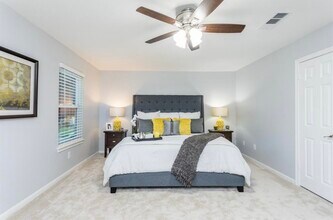 15614 Pebble Bend Dr in Houston, TX - Building Photo - Building Photo