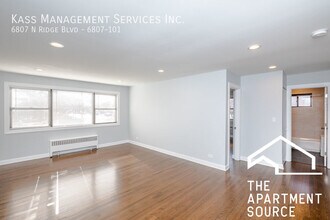 6807 N Ridge Blvd in Chicago, IL - Building Photo - Building Photo