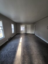 2932 Sanford St in Muskegon Heights, MI - Foto de edificio - Building Photo