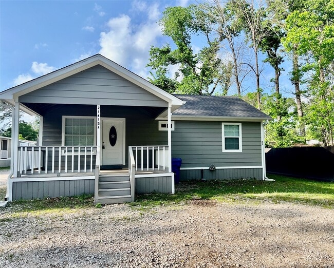 property at 21415 Russell Dr