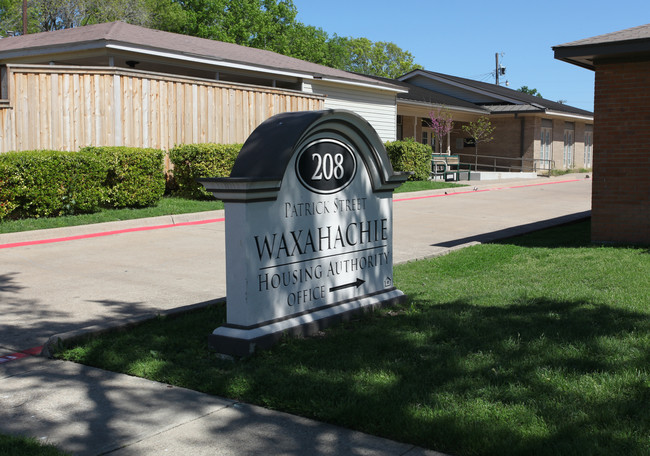 Waxahachie Housing Authority in Waxahachie, TX - Building Photo - Building Photo