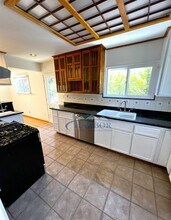 5016 W Carson St in Torrance, CA - Building Photo - Building Photo