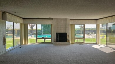 7686 S Temperance Ave in Fowler, CA - Building Photo - Building Photo