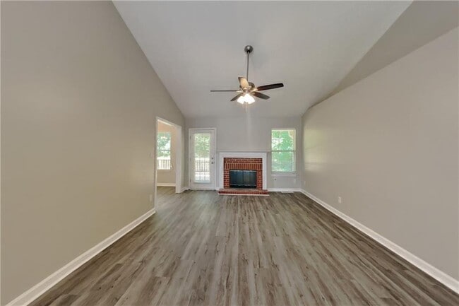 5490 Windswept Trce in Sugar Hill, GA - Building Photo - Building Photo