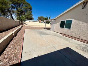 7319 Clearwater Cir in Las Vegas, NV - Building Photo - Building Photo
