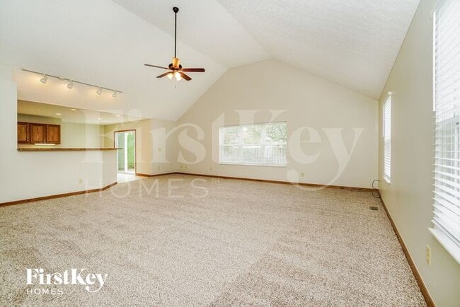 5741 Cypress Hollow Ct in Grove City, OH - Building Photo - Building Photo