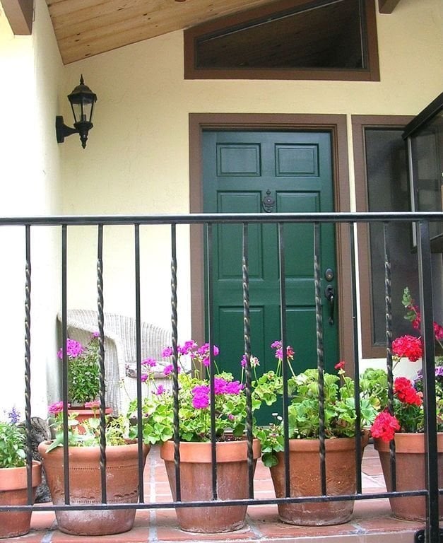 131 E Carmel Valley Rd in Carmel Valley, CA - Building Photo - Building Photo