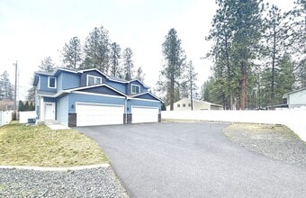 11917 N Ruby Rd in Spokane, WA - Building Photo - Building Photo