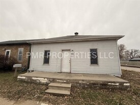 1129 5th Ave in Council Bluffs, IA - Building Photo
