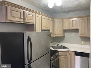 1820 Swann St NW in Washington, DC - Building Photo - Building Photo
