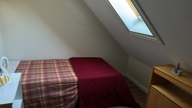 89 Linden Ave, Unit 01 in Malden, MA - Building Photo - Building Photo