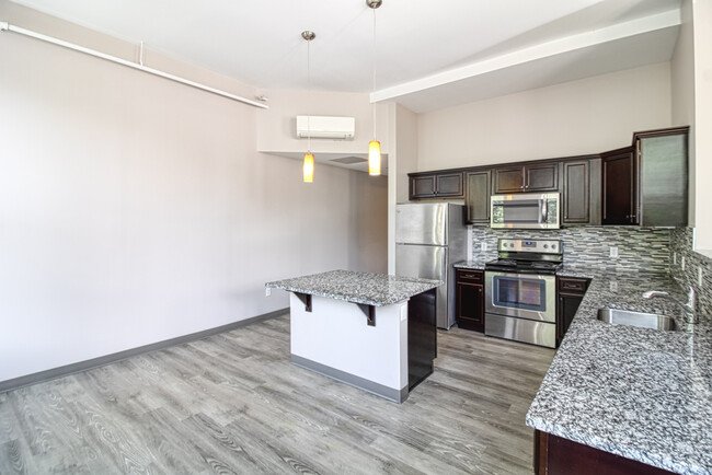 McLevy Square Apartments in Bridgeport, CT - Building Photo - Building Photo