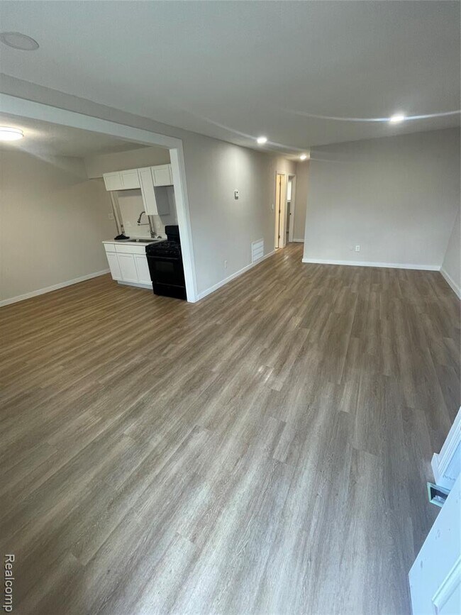 11359 Winthrop St in Detroit, MI - Foto de edificio - Building Photo