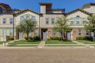1512 Avenue W in Lubbock, TX - Building Photo
