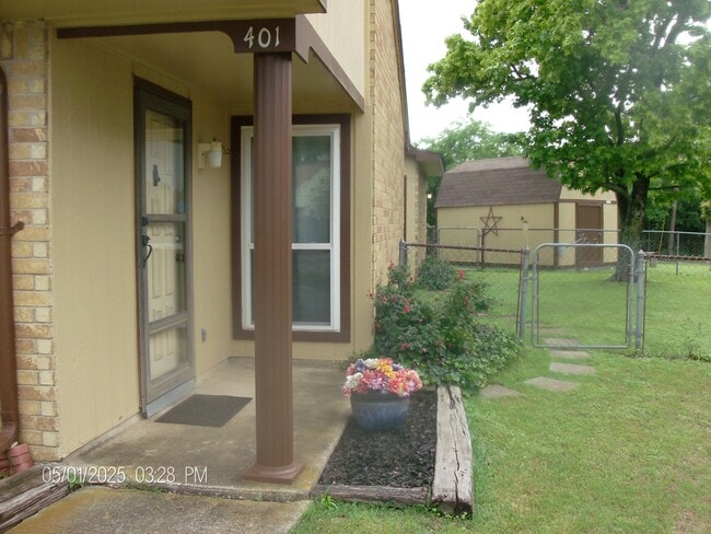 401 Pogue St in Cedar Hill, TX - Building Photo - Building Photo