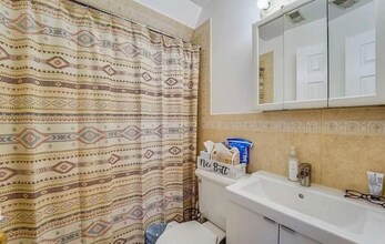 11 Duer Pl-Unit -Room-1 in Weehawken, NJ - Building Photo - Building Photo