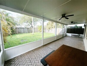 15163 SW 94th Terrace in Miami, FL - Building Photo - Building Photo