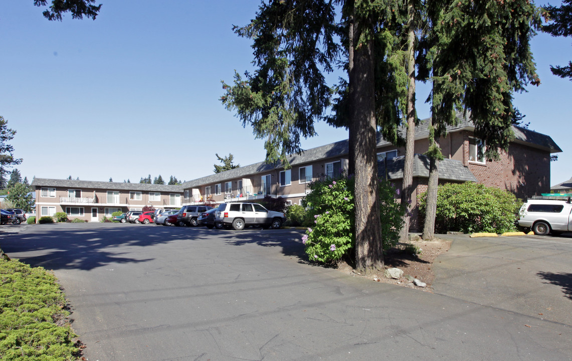 Sunset Villas in Edmonds, WA - Building Photo