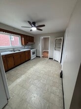 430 Newkirk Ave in Carnegie, PA - Building Photo - Building Photo