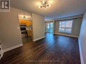 1480 Britannia Rd W in Mississauga, ON - Building Photo - Building Photo